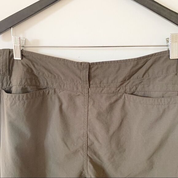 Marika Dark Gray Adventure Athlectic Capri Pants - Picture 5 of 6